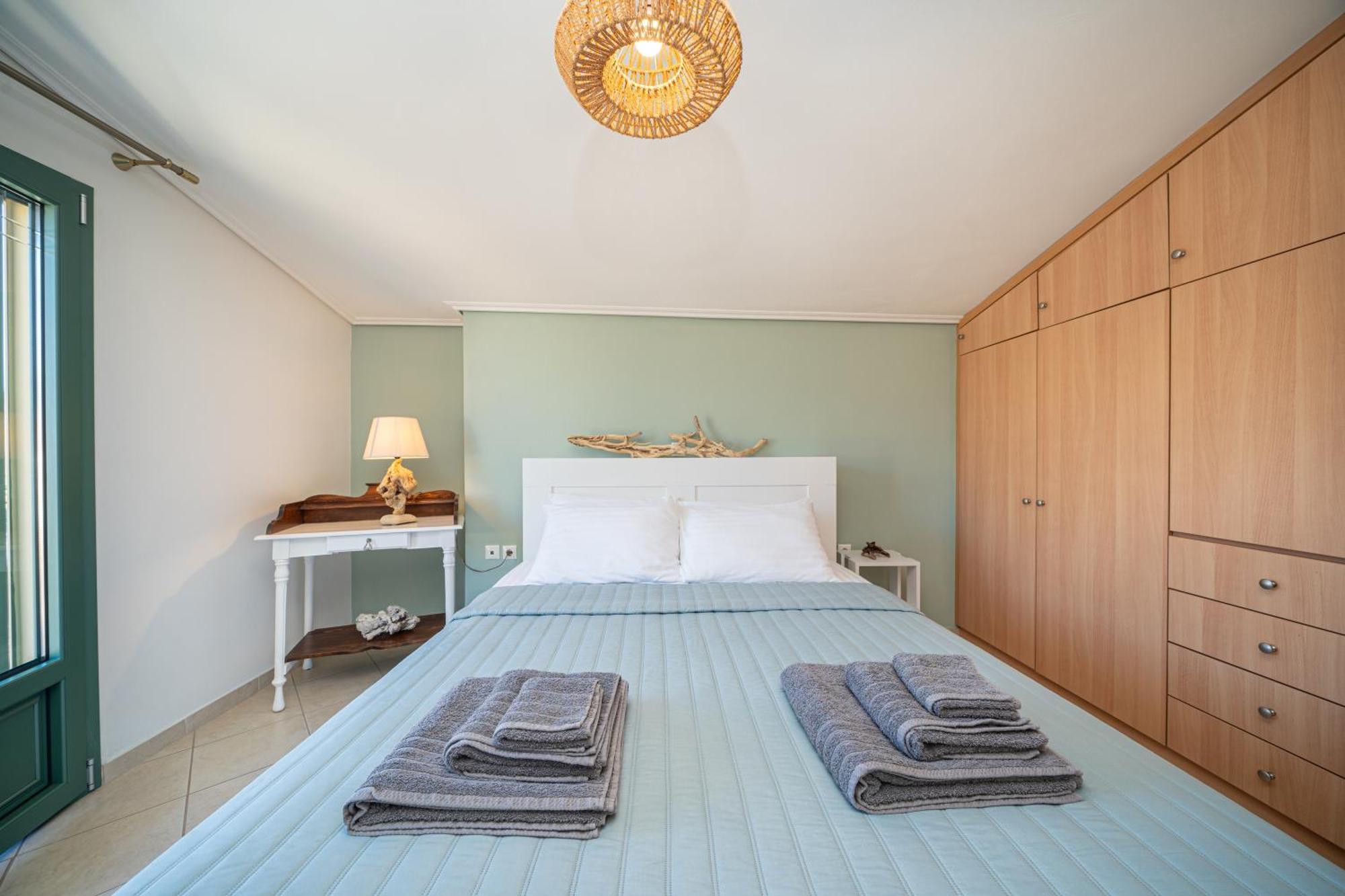 The Square Suites 2Nd Floor Apartment Αργοστόλι Εξωτερικό φωτογραφία