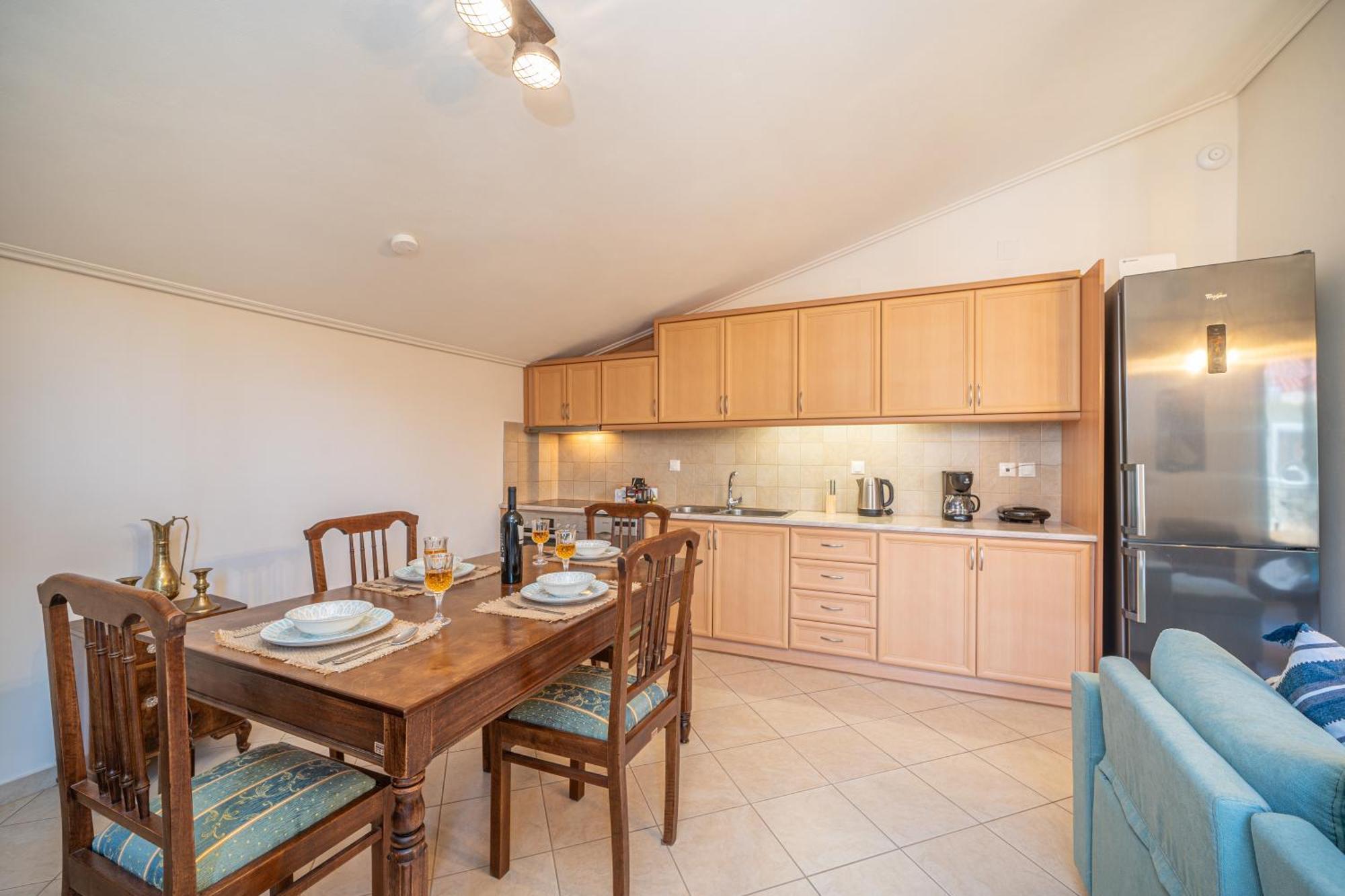The Square Suites 2Nd Floor Apartment Αργοστόλι Εξωτερικό φωτογραφία