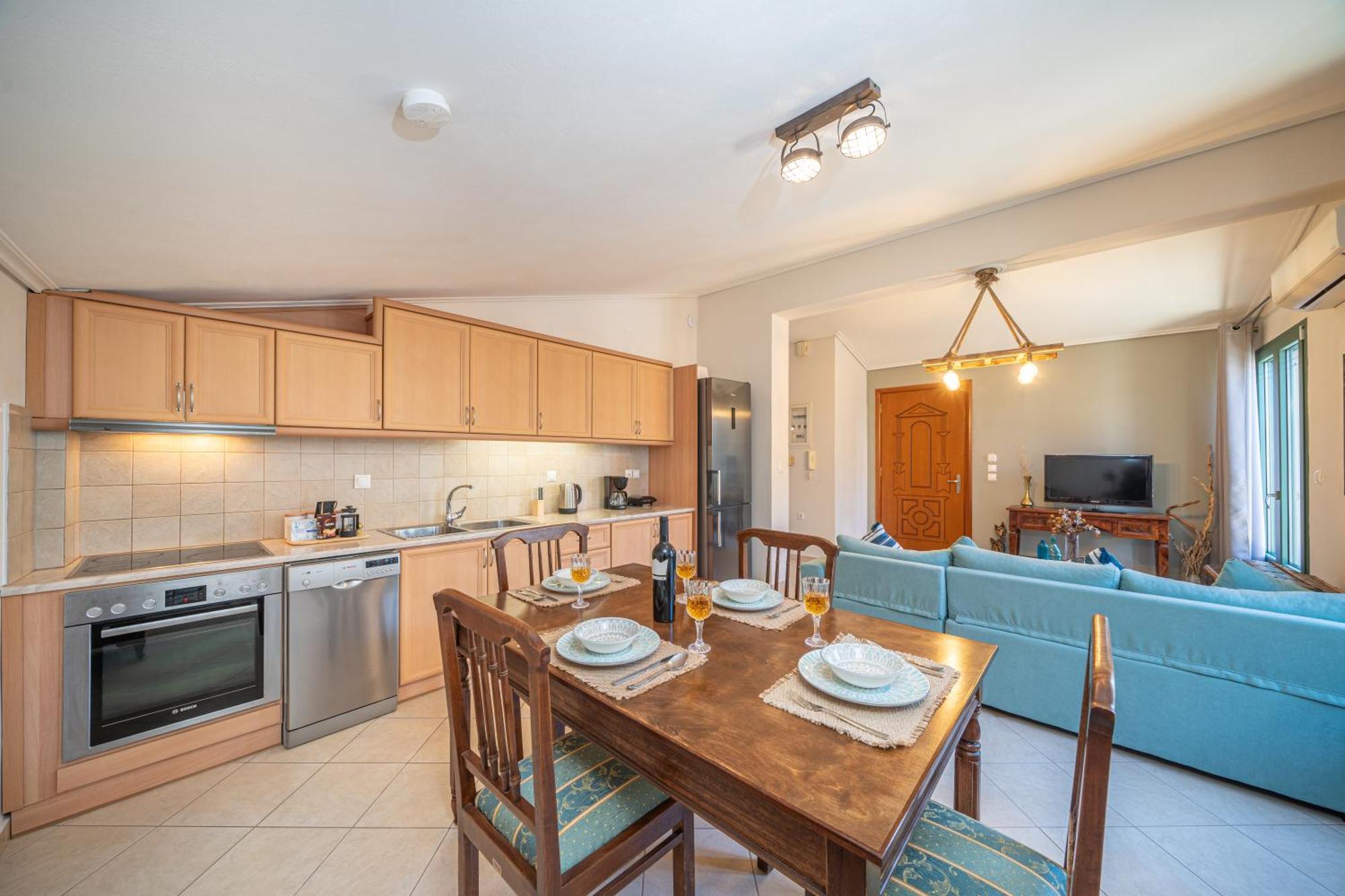 The Square Suites 2Nd Floor Apartment Αργοστόλι Εξωτερικό φωτογραφία